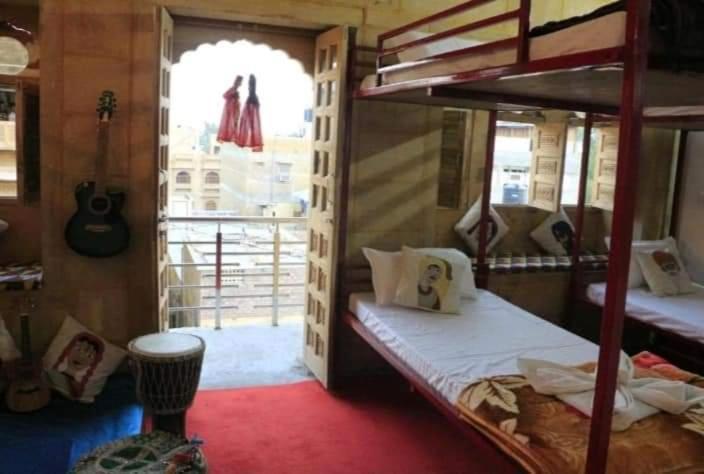 Resting Love Hostel 斋沙默尔 外观 照片