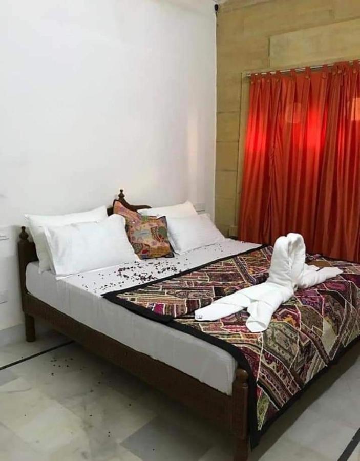 Resting Love Hostel 斋沙默尔 外观 照片